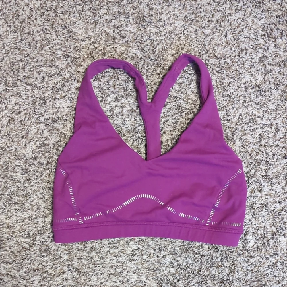 Lululemon Reflective Sports Bra - Picture 1 of 4